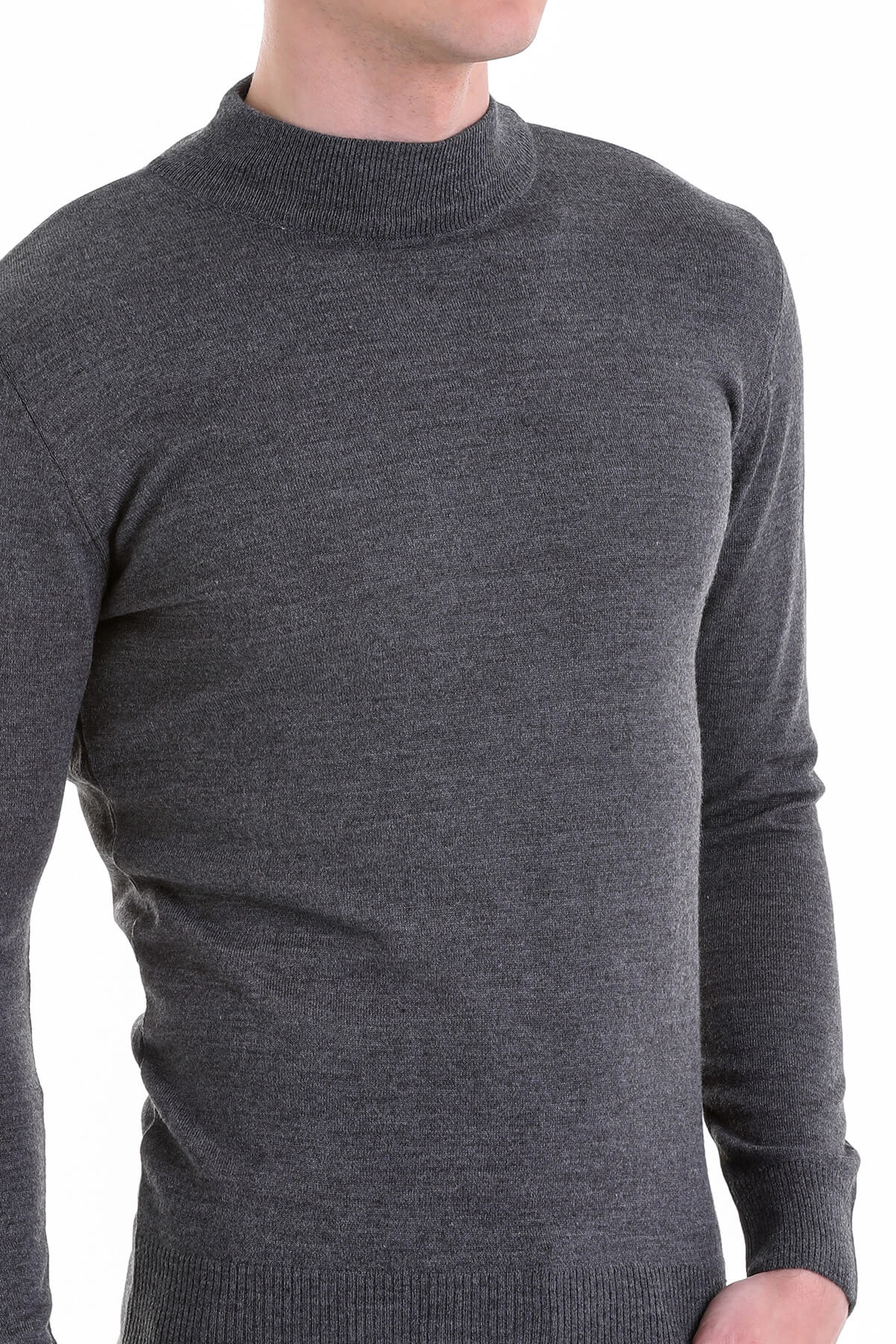 Comfort Fit Wool Blend Dark Gray Mock Neck Sweater - SAYKI