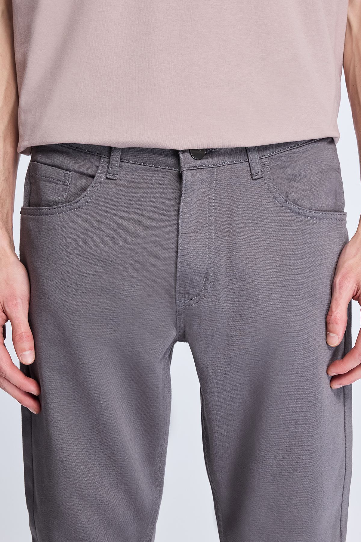Dynamic Fit 5 Pocket Charcoal Cotton Casual Pants - SAYKI