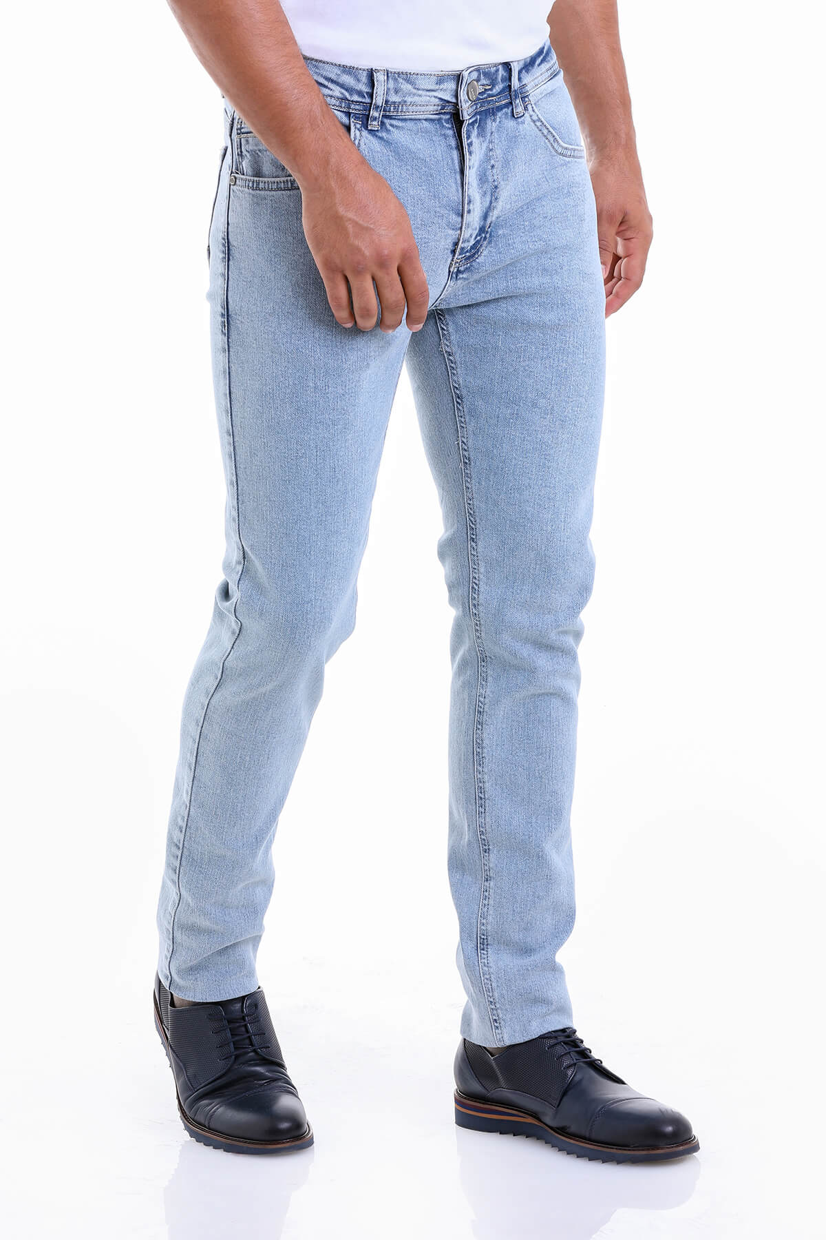 Light-wash denim jeans with a slim fit and classic five-pocket design.