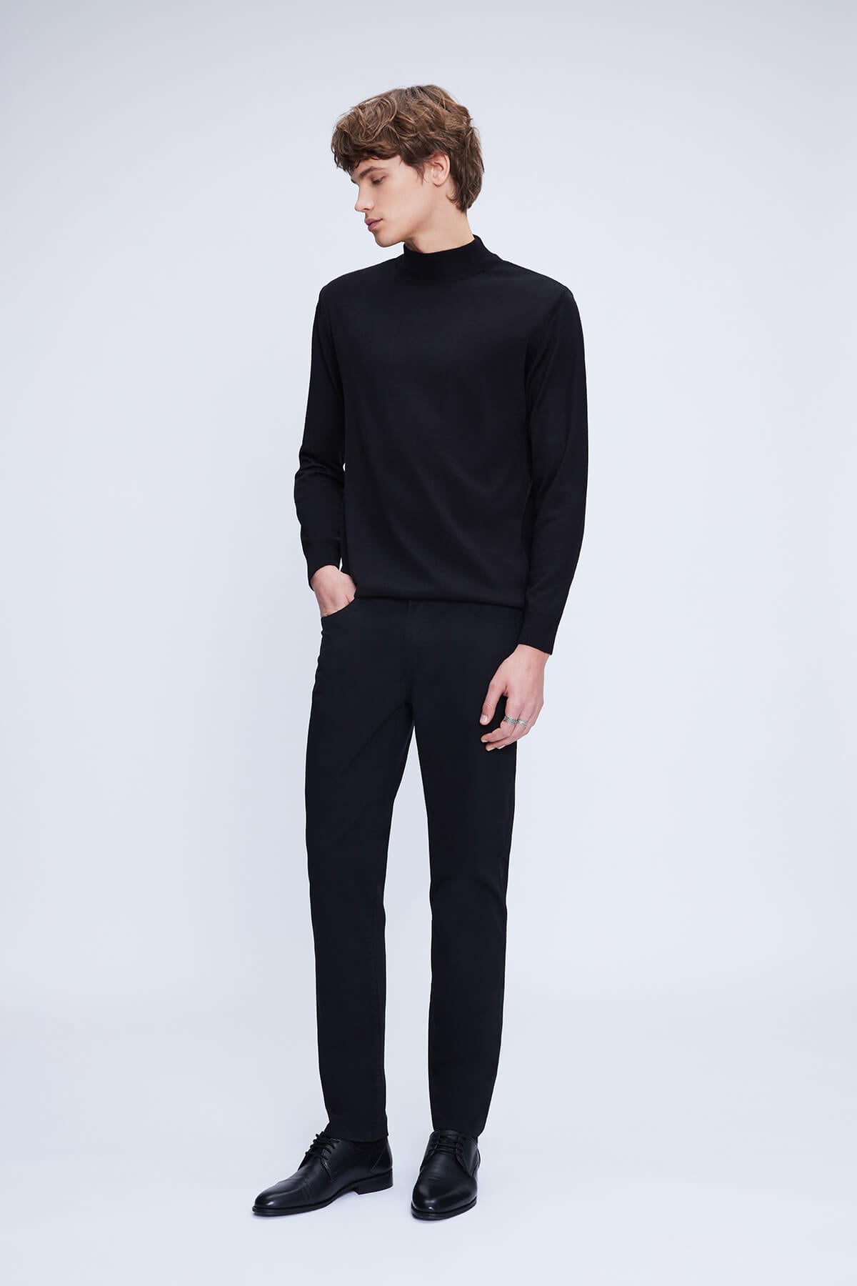 Dynamic Fit Low Waist Cotton Blend Black Casual Pants