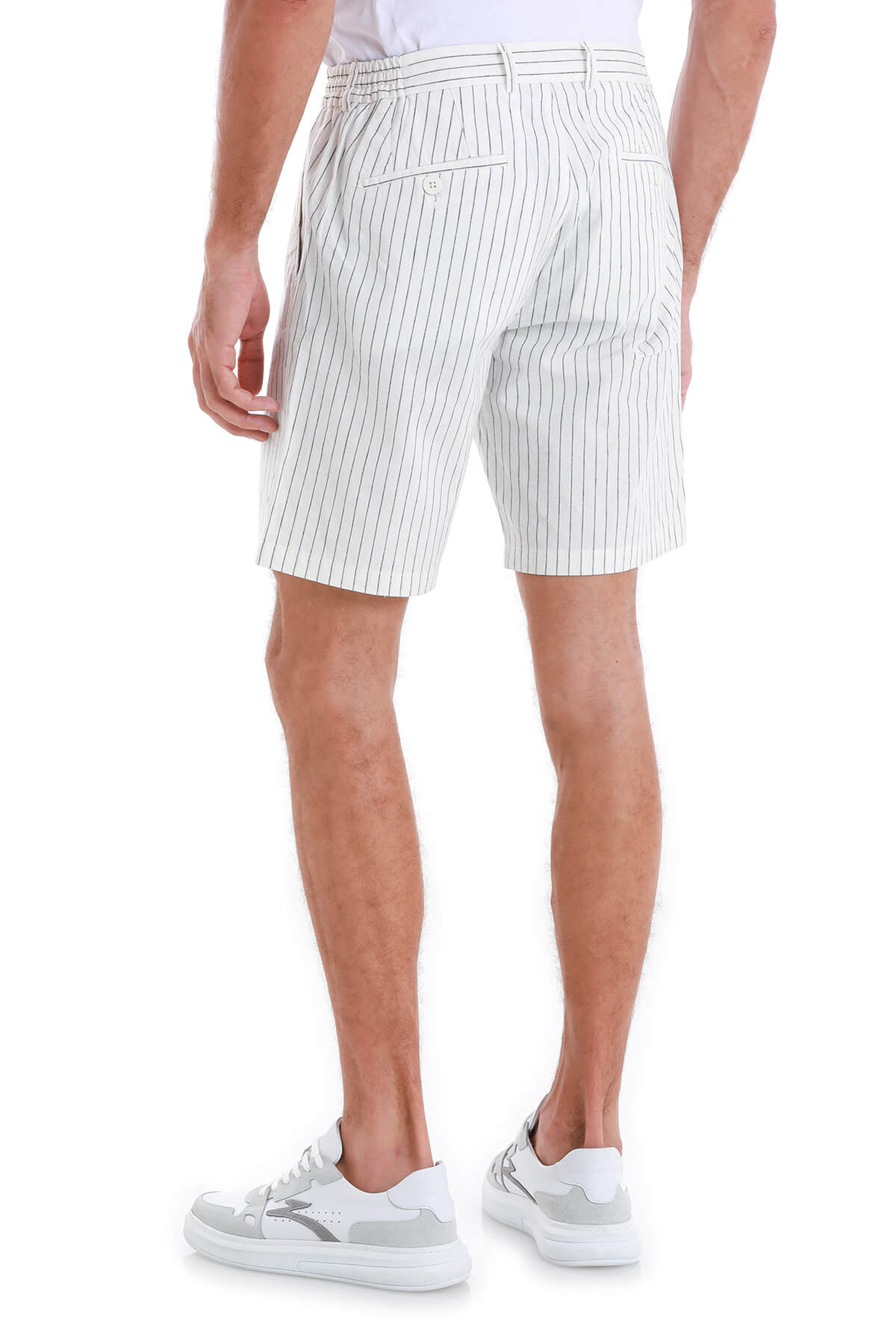 Dynamic Fit White Striped Linen-Blend Shorts - SAYKI