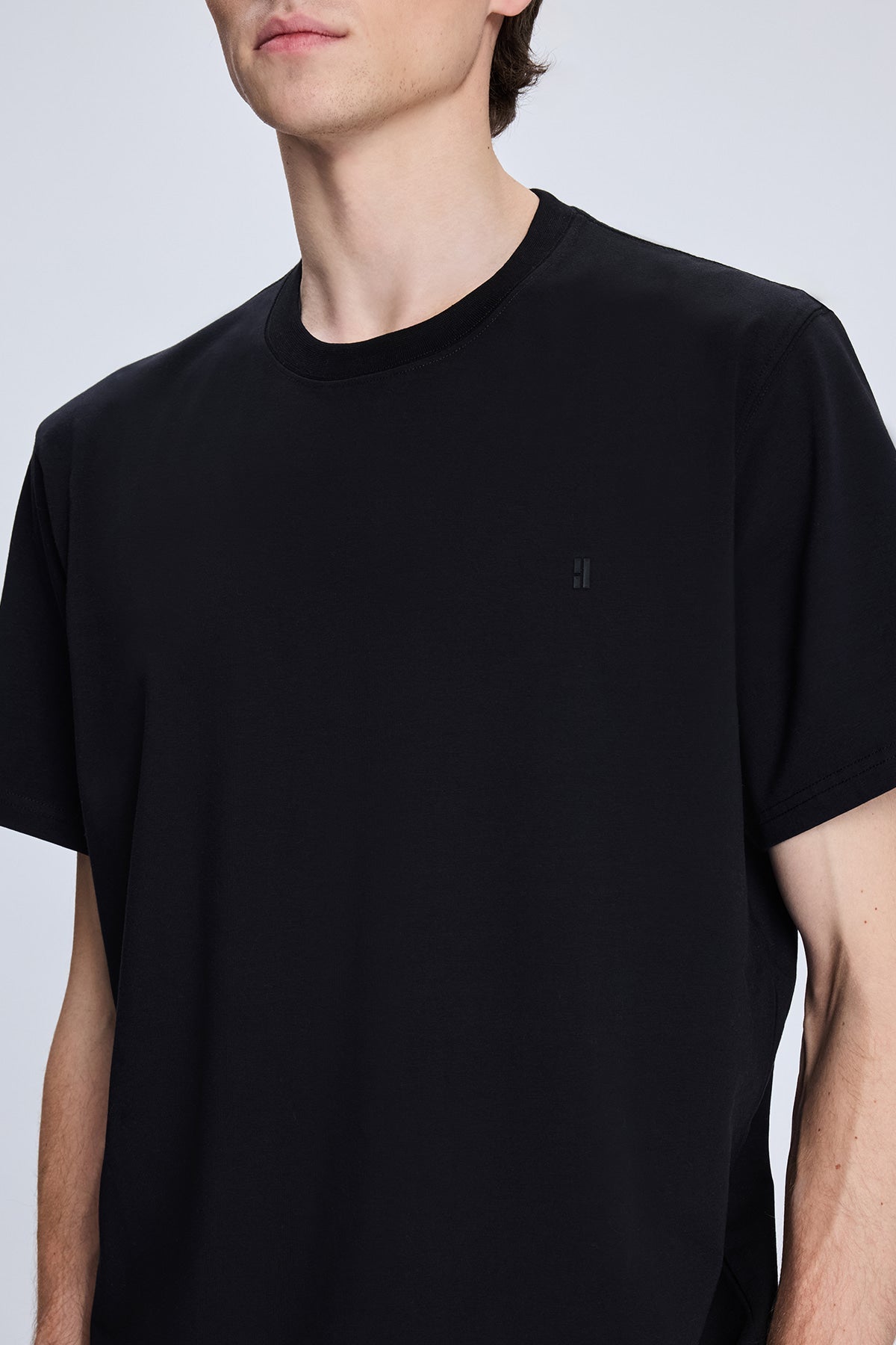 Regular Fit Black Cotton Blend Crewneck T-Shirt - SAYKI