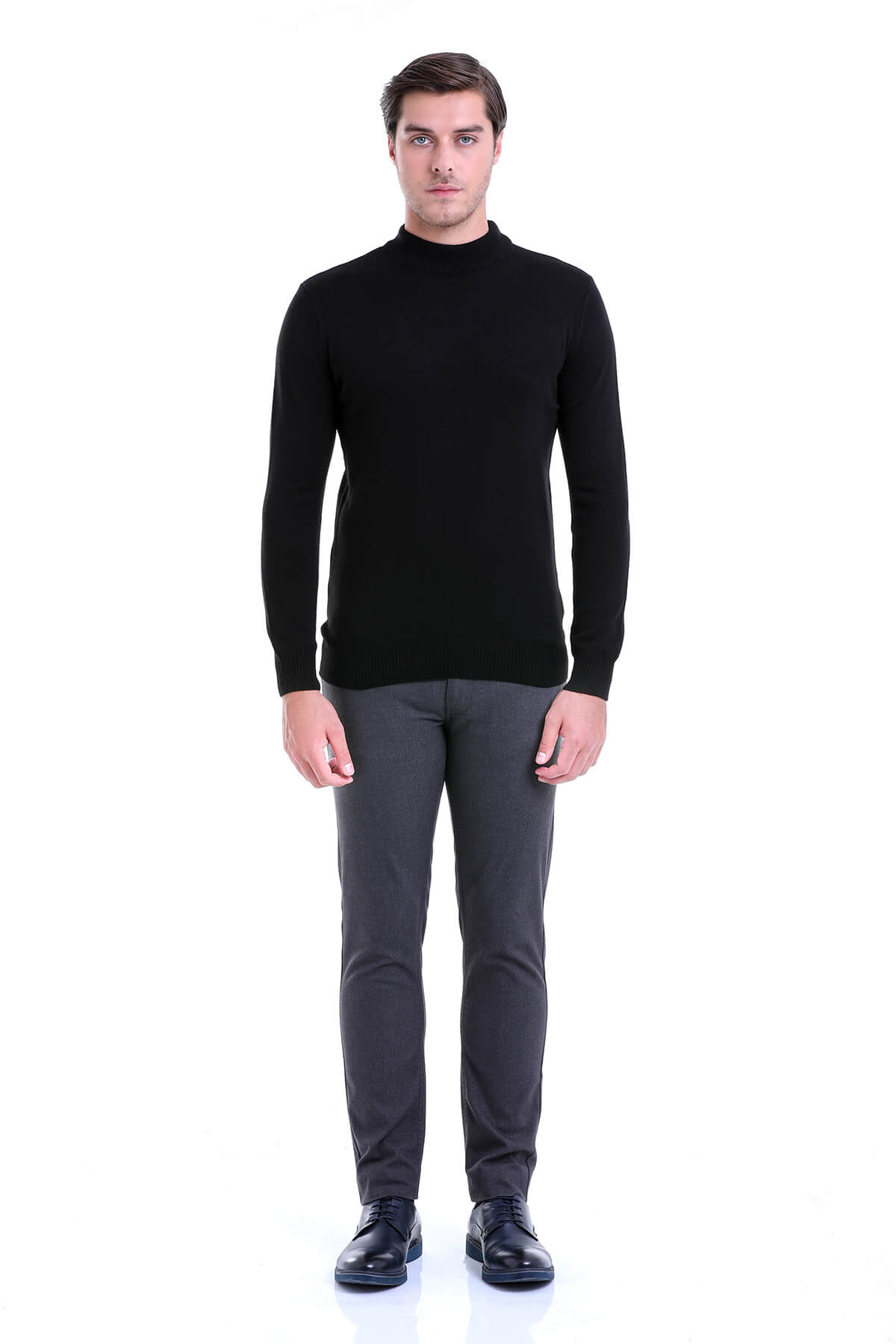 Regular Fit Black Mock Neck Sweater - SAYKI