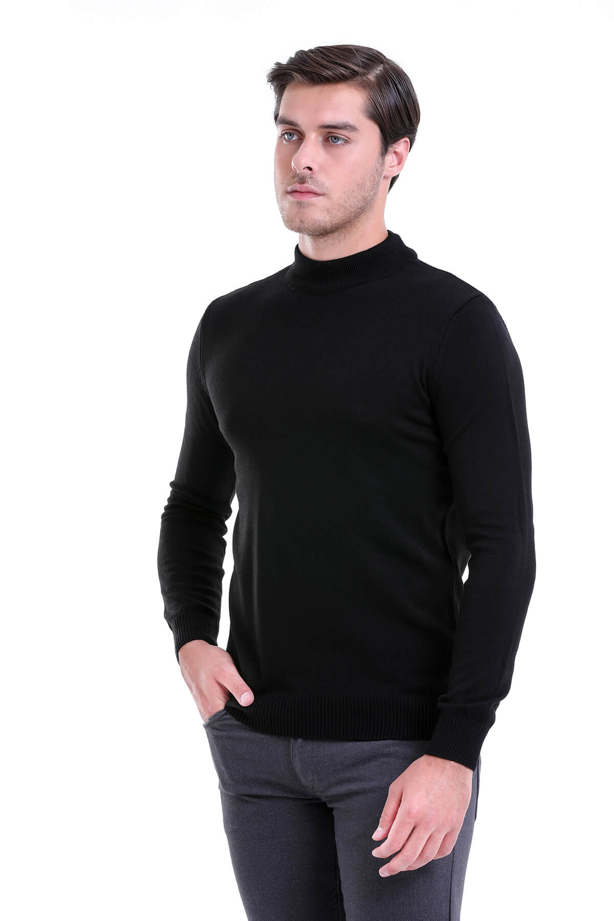 Regular Fit Black Mock Neck Sweater - SAYKI