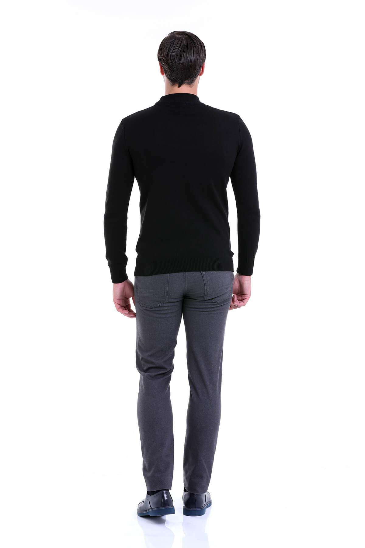 Regular Fit Black Mock Neck Sweater - SAYKI