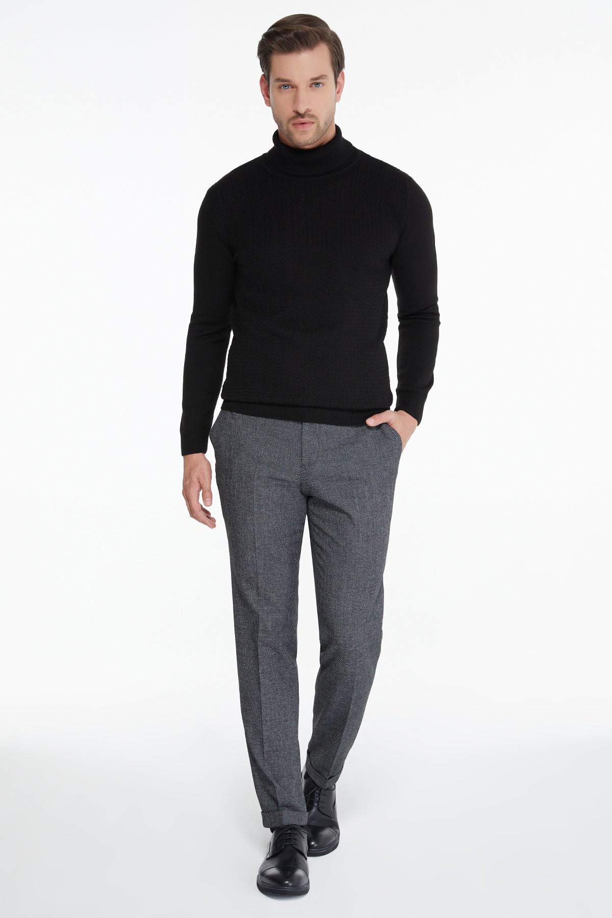 Regular Fit Black Turtleneck Sweater - SAYKI