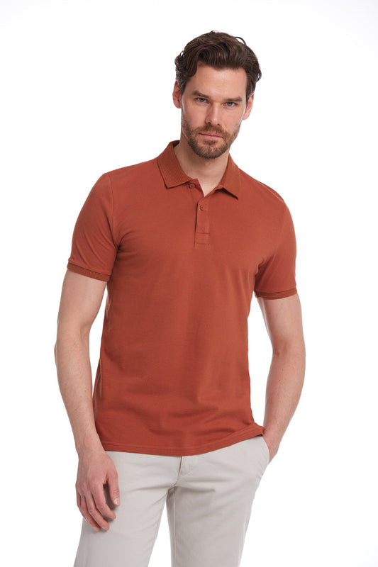A men’s rust-colored short-sleeved polo shirt with a classic collar and buttoned placket.