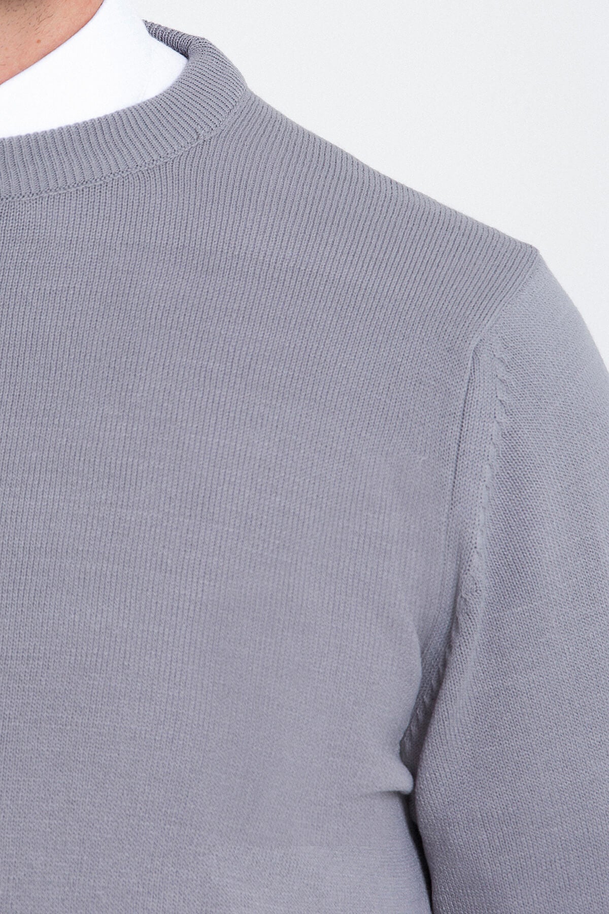 Regular Fit Gray Crewneck Sweater - SAYKI