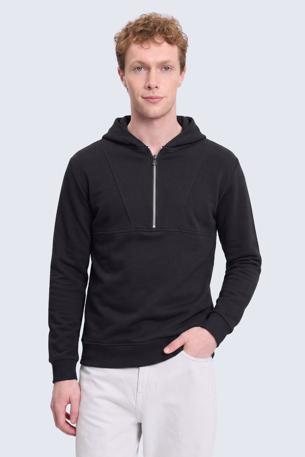 Regular fit hooded sweatshirt in cotton blend black with subtle textured fabric and sleek silver zip front closure