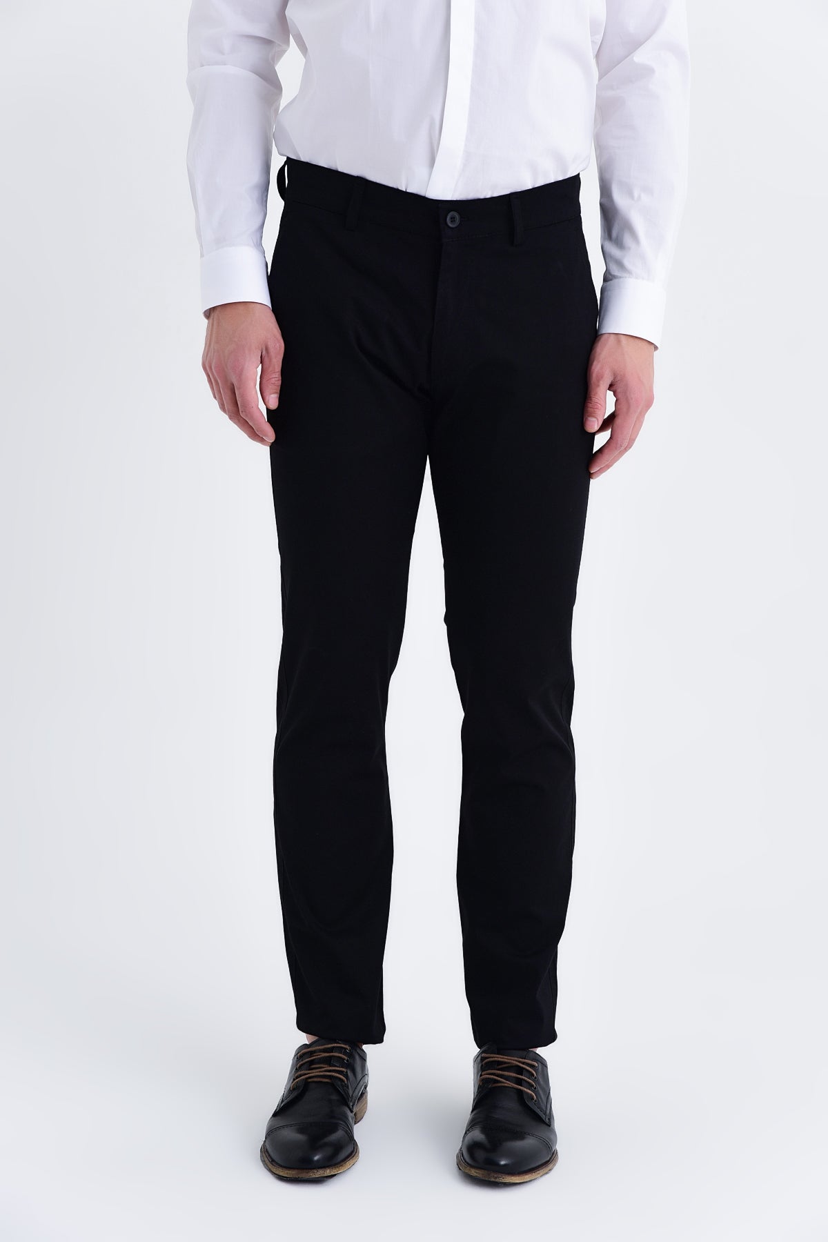 Regular Fit Low Waist Black Cotton Casual Pants - SAYKI