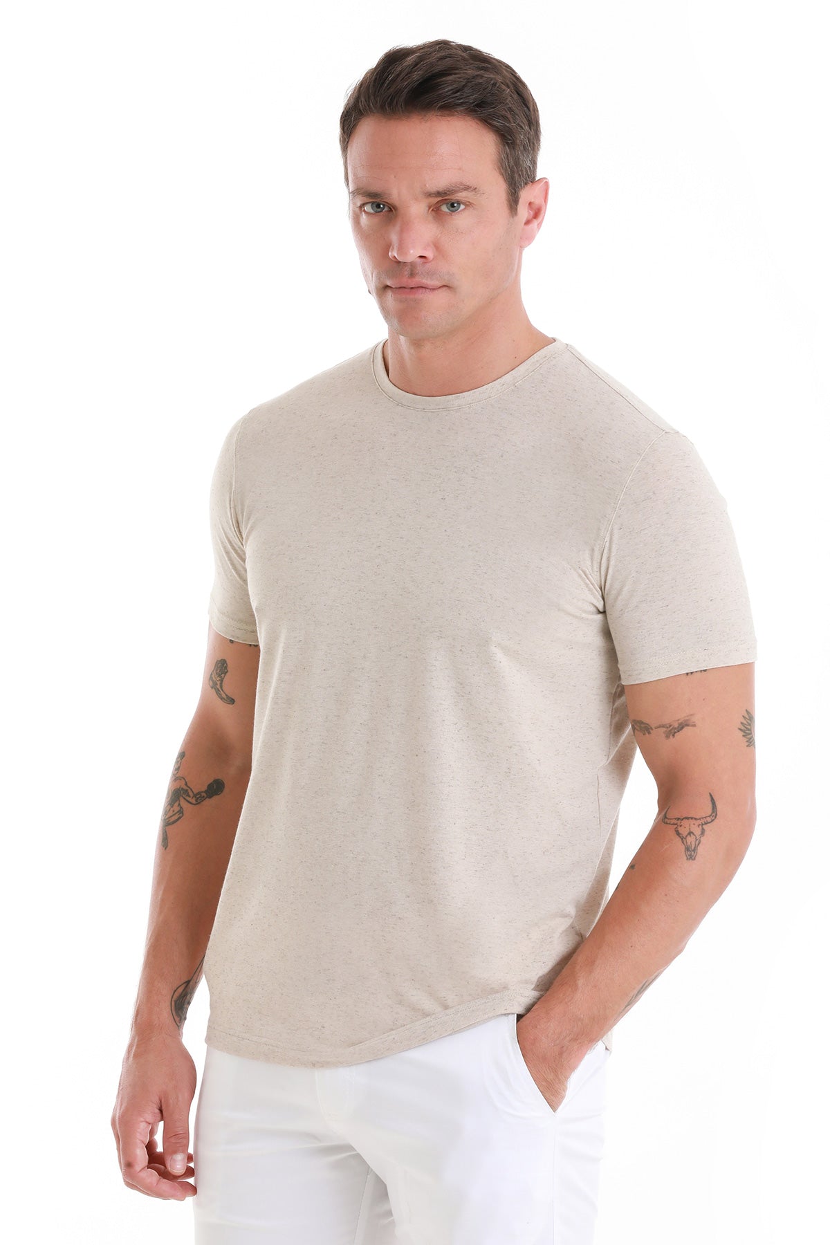 Beige short-sleeved crew neck t-shirt.