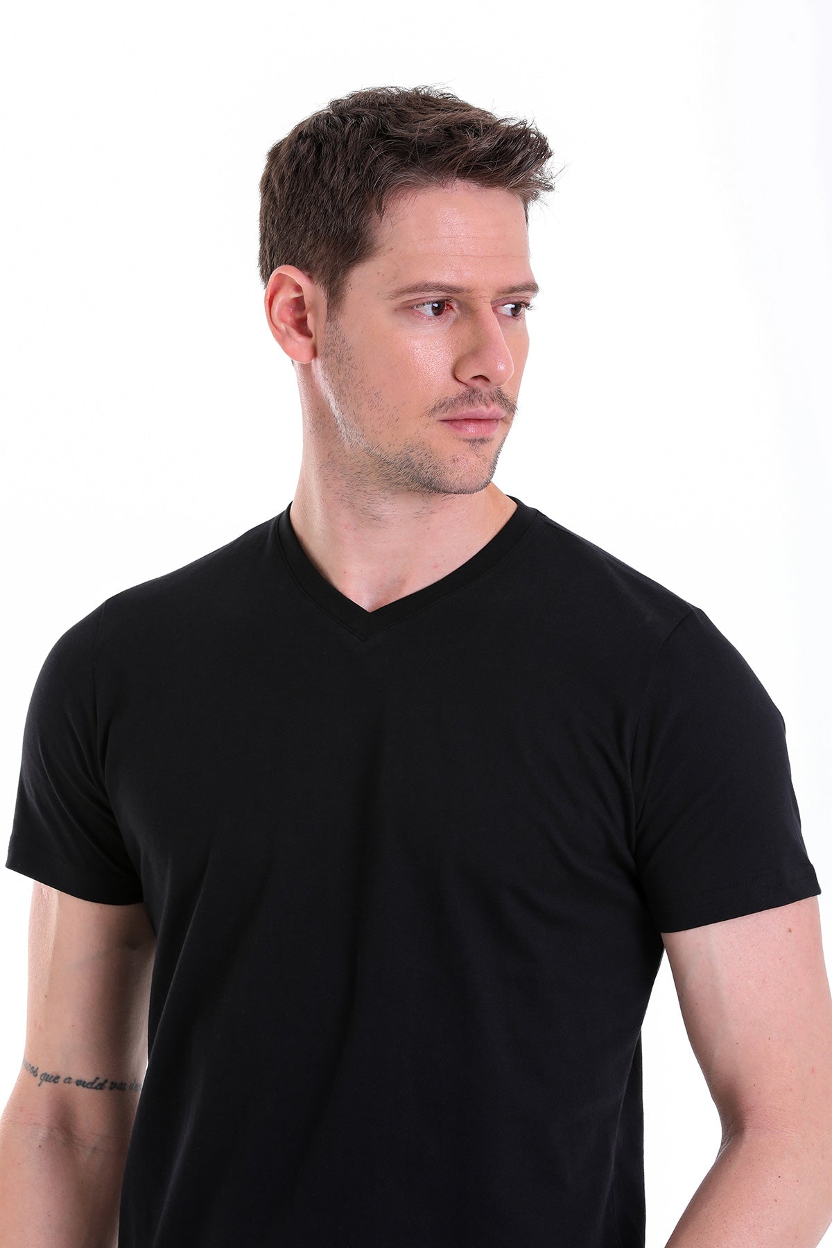 Slim Fit Basic Cotton Black V-Neck T-Shirt - SAYKI