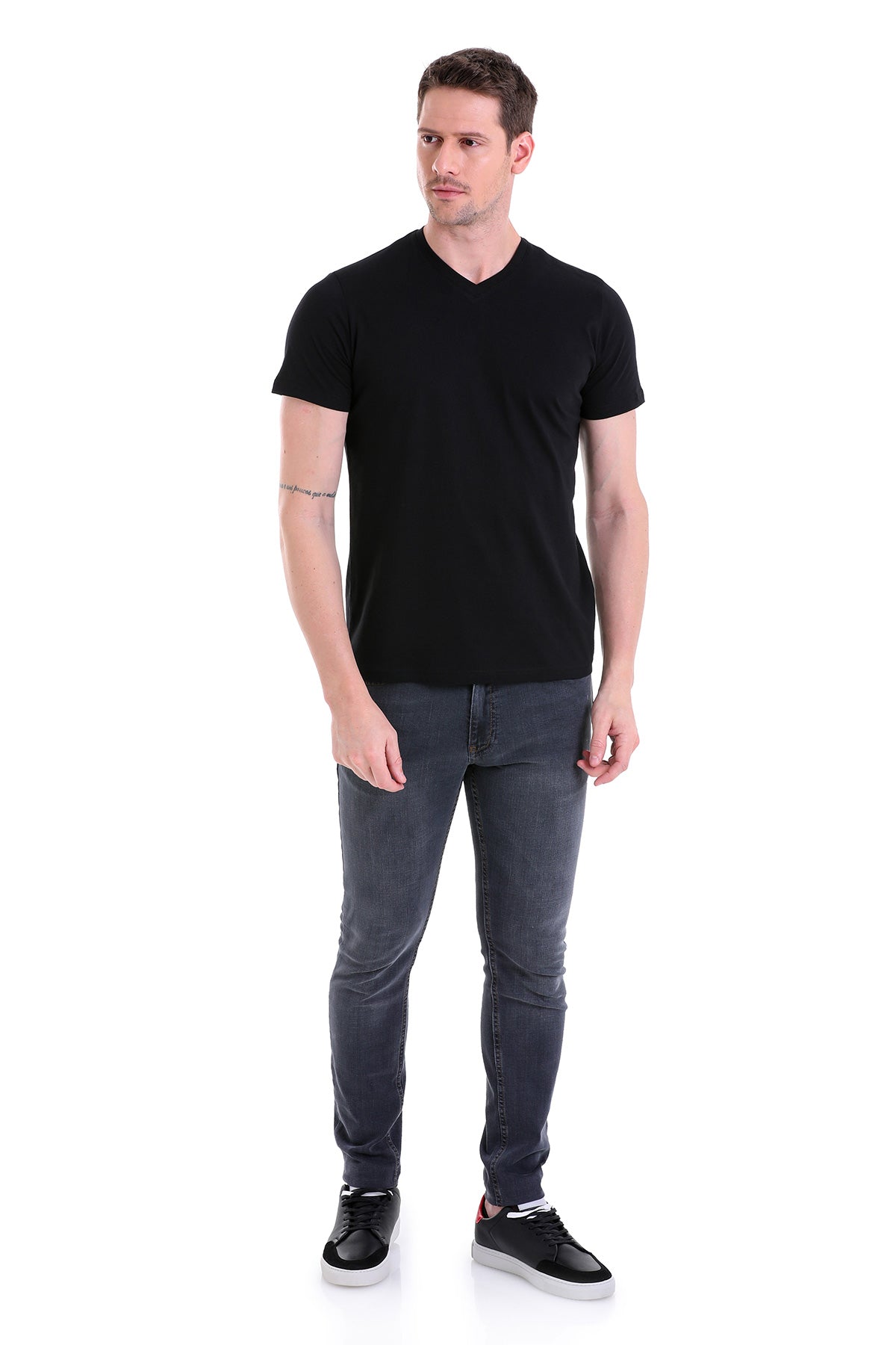 Slim Fit Basic Cotton Black V-Neck T-Shirt - SAYKI