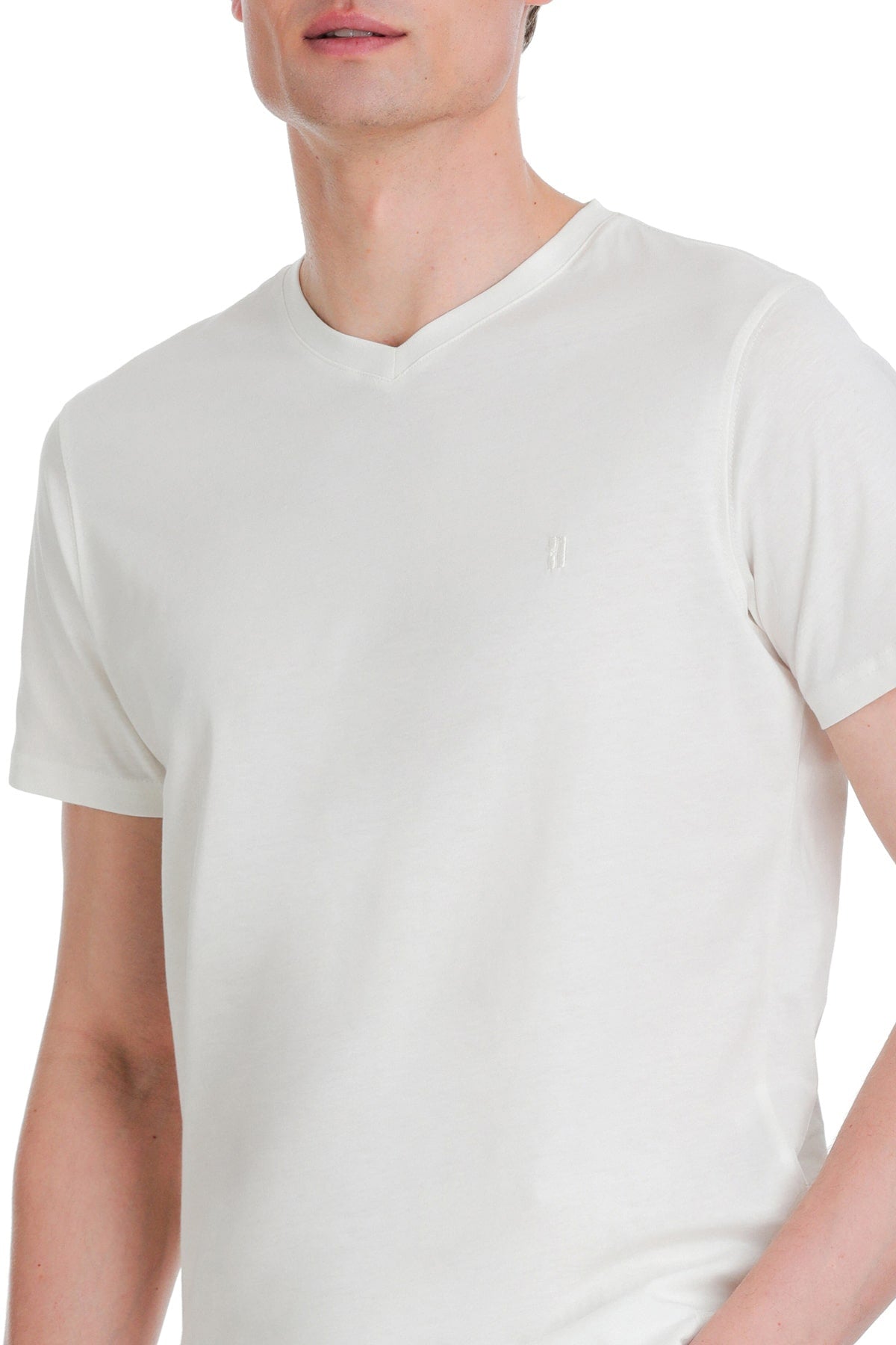 Slim Fit Cotton Ecru V-Neck T-Shirt - SAYKI