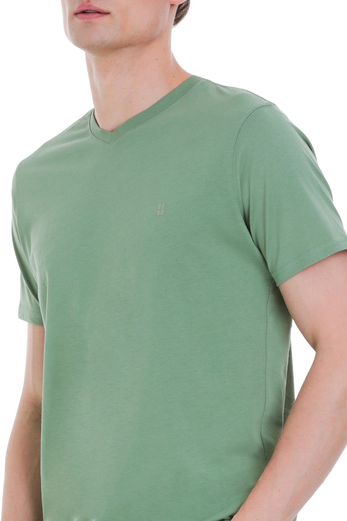 Slim Fit Cotton Green V-Neck T-Shirt - SAYKI