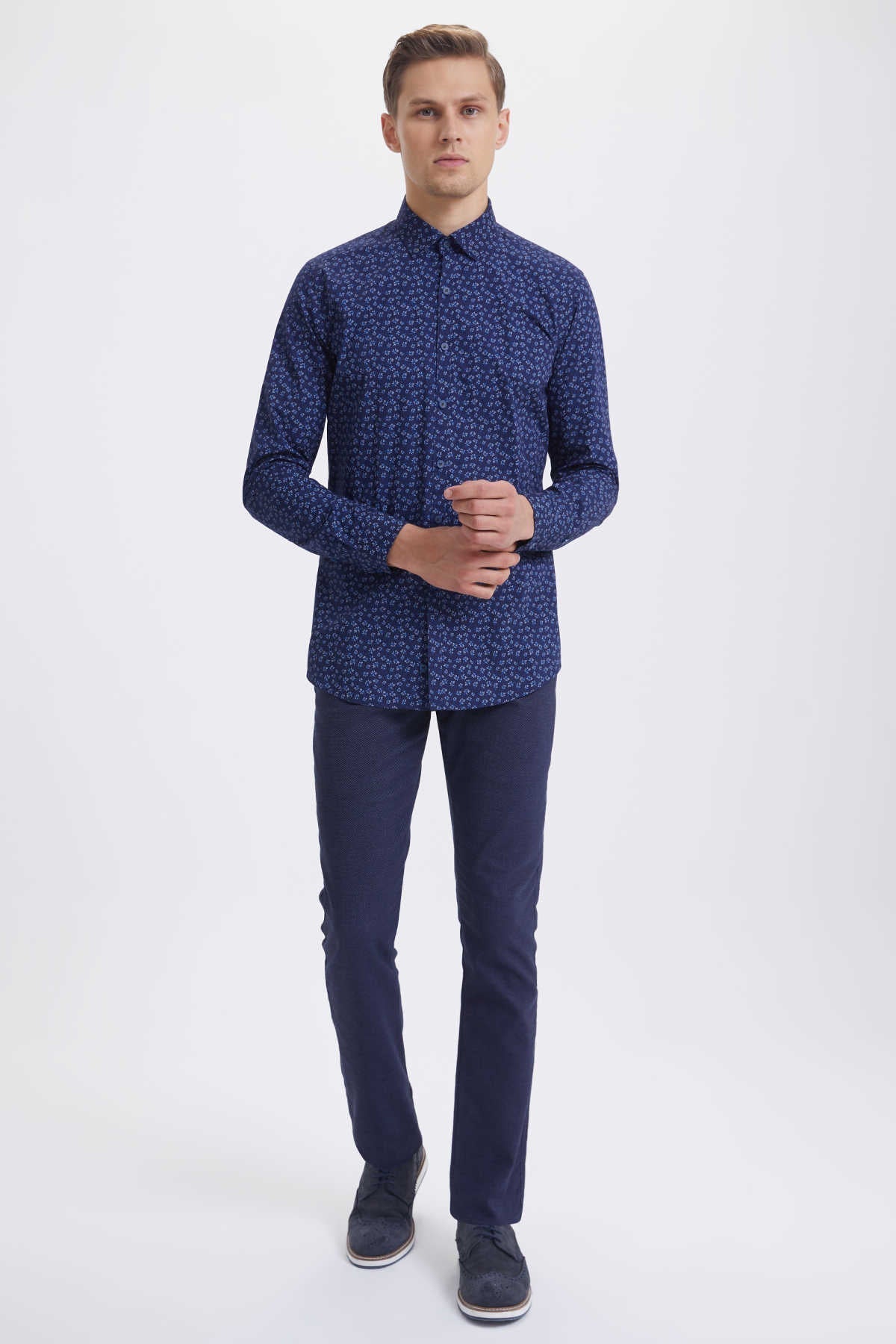 Slim Fit Floral Printed Cotton Navy Casual Shirt - SAYKI