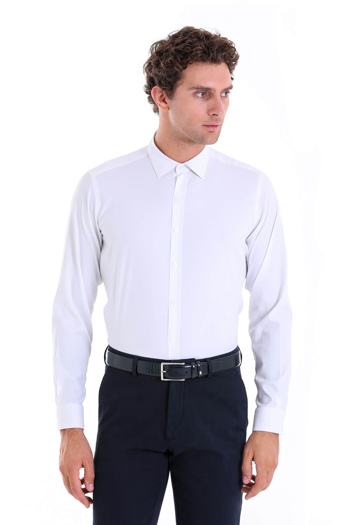 White men’s dress shirt with a classic collar and long sleeves.