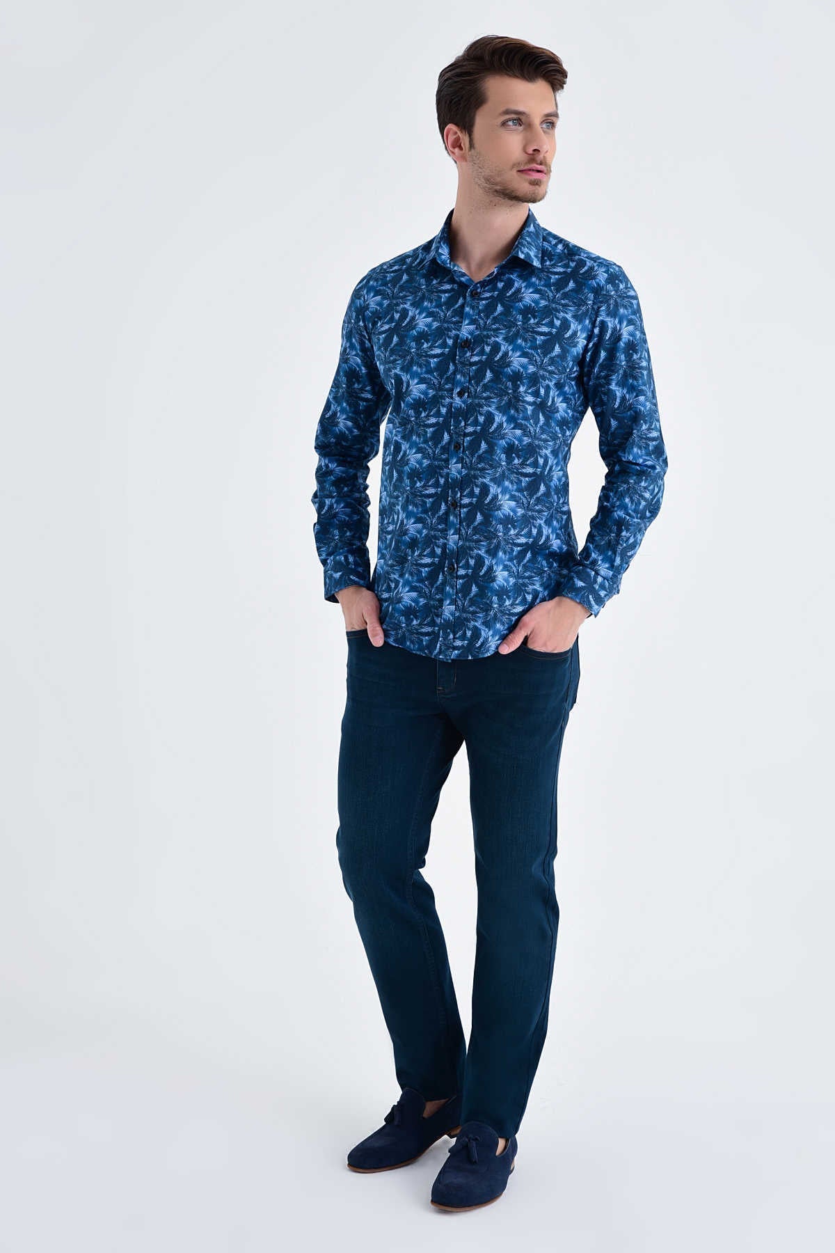 Slim Fit Palm Tree Printed Cotton Navy Casual Shirt - SAYKI