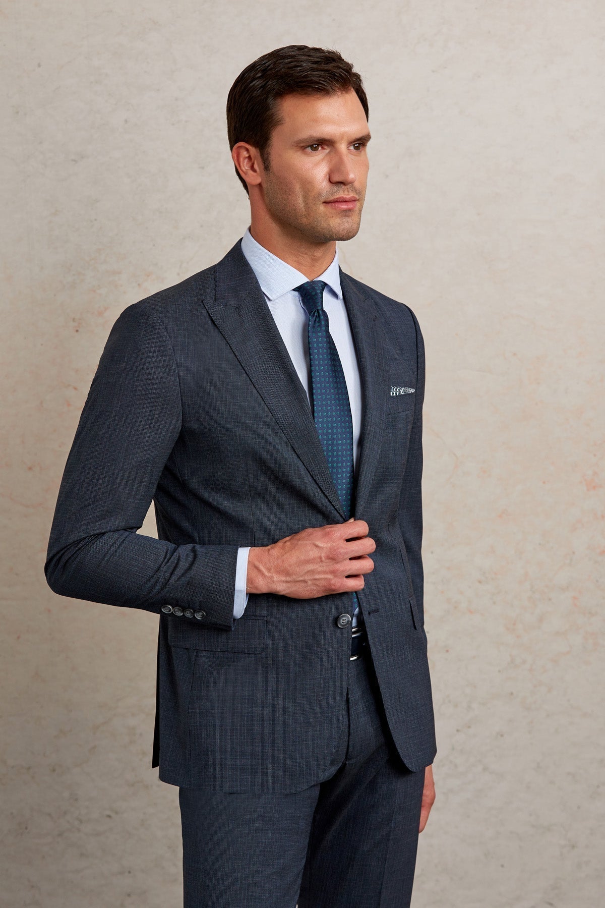 Slim Fit Wool Blend Navy Peak Lapel Classic Suit - SAYKI