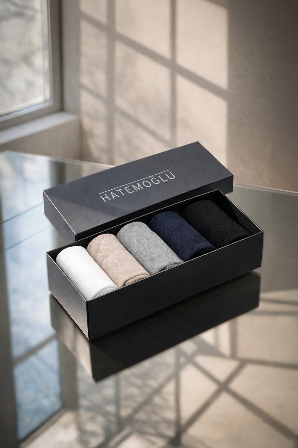Black hatemoglu bamboo breathable socks gift box with five rolled socks in white beige gray navy blue and black