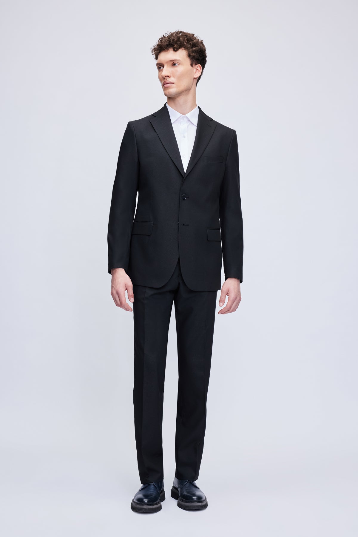 Comfort Fit Black Notch Lapel Classic Suit - SAYKI