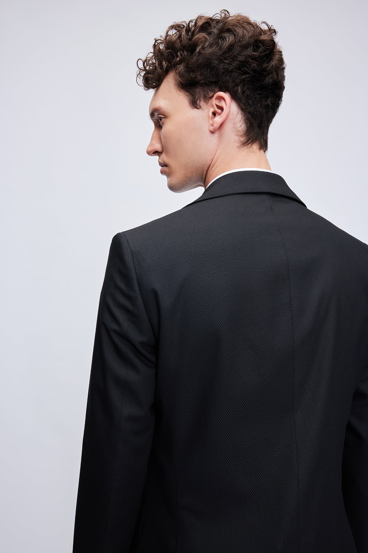 Comfort Fit Black Notch Lapel Classic Suit - SAYKI