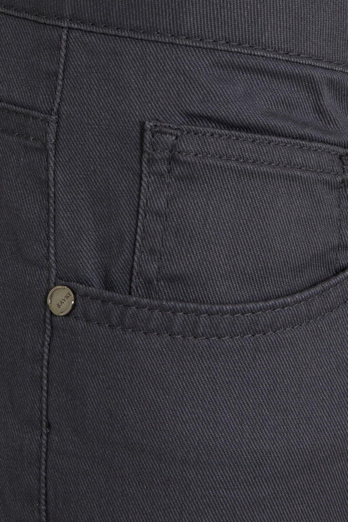 Dynamic Fit 5 Pocket Low Waist Unpleated Cotton Gray Denim