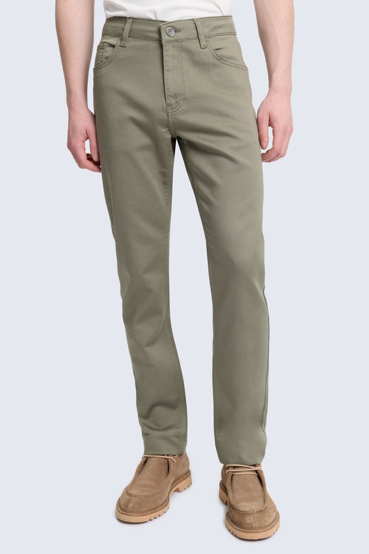 Khaki dynamic fit slim-fit cotton gabardine chino pants with five-pocket design and belt loops for smart casual wear