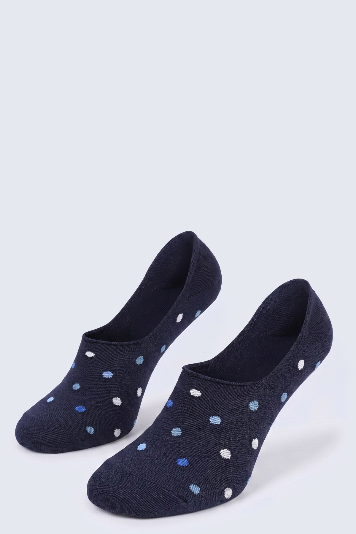Navy polka dot no-show socks in dark blue with white and light blue polka dot pattern for low-cut shoe wear