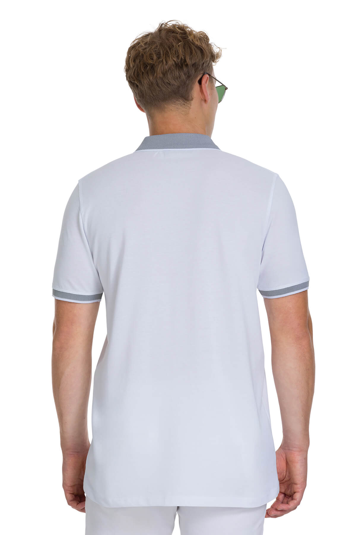 Regular fit light gray cotton polo t-shirt with ribbed collar and sleeve cuffs in a clean modern design
