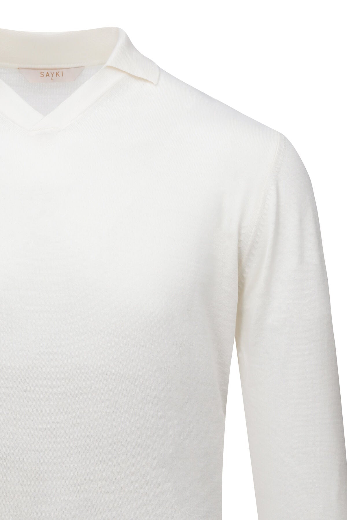 A crisp white regular fit johnny polo sweater with a subtle textured knit and wool blend fabric
