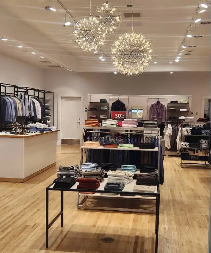 SAYKI Fashion Centre at Pentagon City Store Interior
