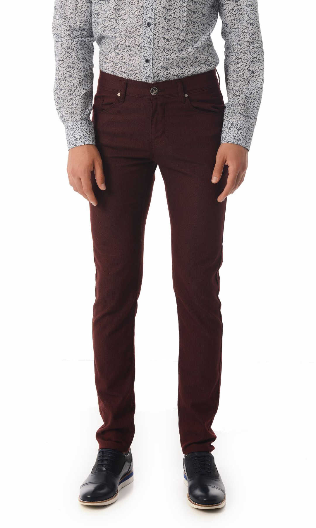 Maroon slim-fit trousers with a subtle texture and classic five-pocket design.