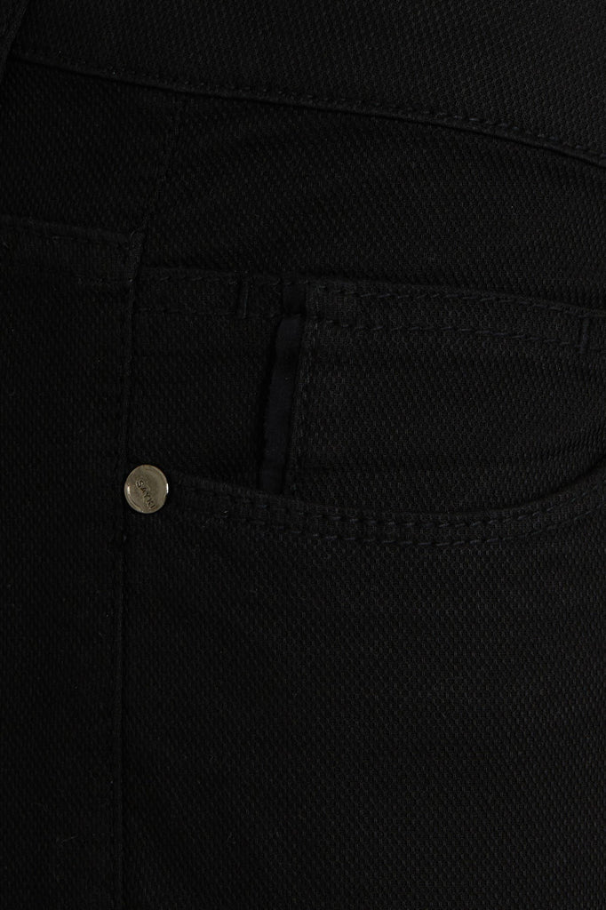 Slim Fit 5 Pocket Low Waist Unpleated Cotton Black Casual