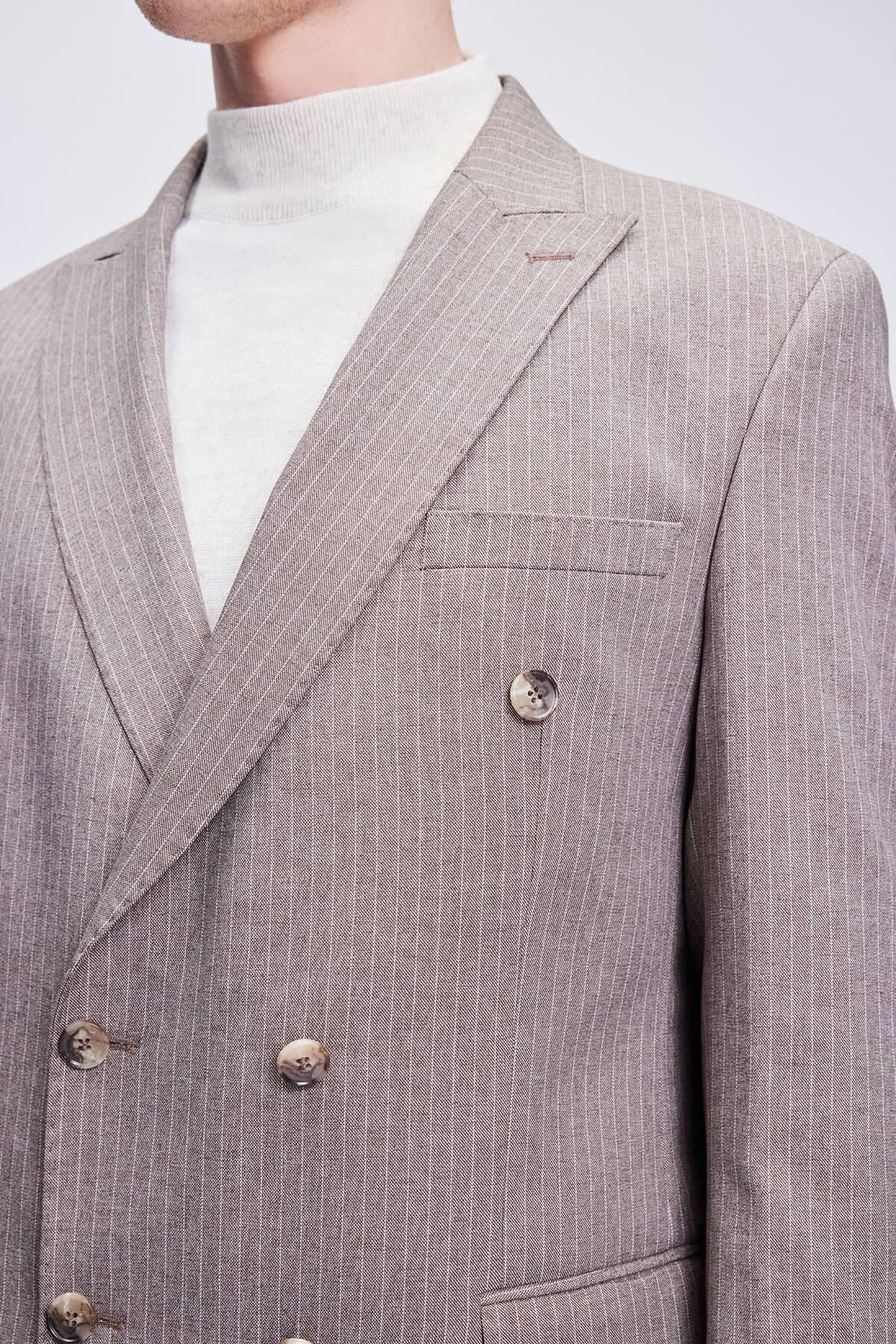 Slim Fit Brown Peak Lapel Striped Double-Breasted Classic