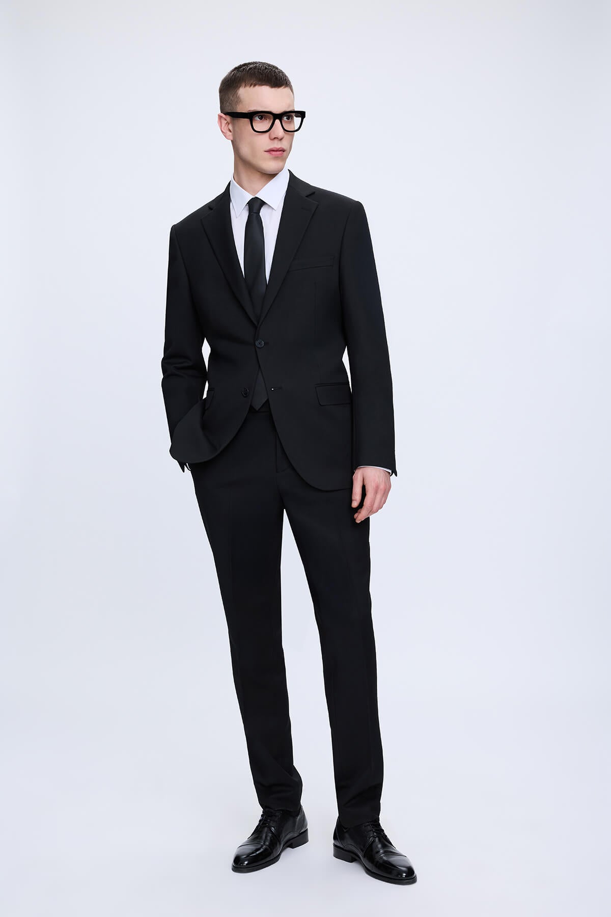 Slim Fit Notch Lapel Black Smart Casual Suit SAYKI Slim Fit Notch Lapel Black Smart Casual Suit SAYKI