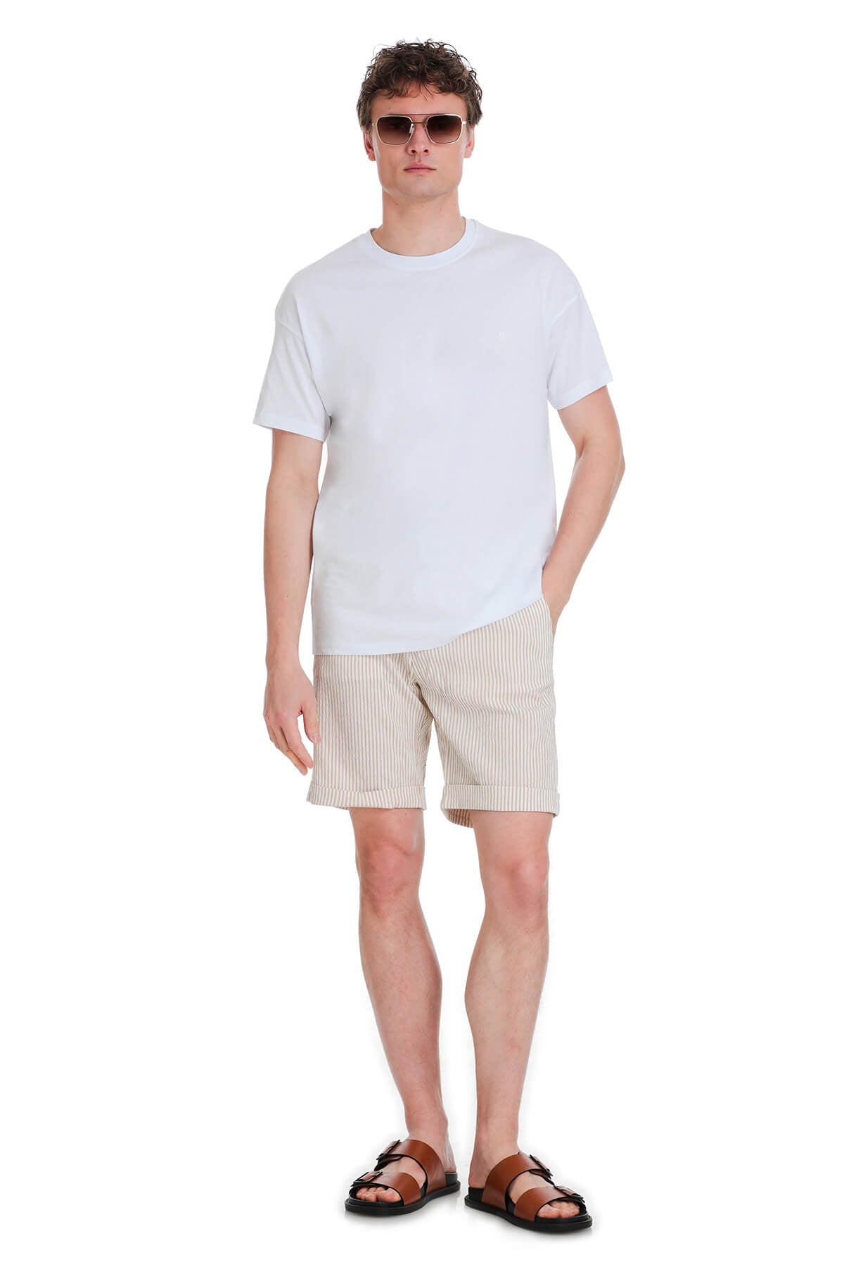 White oversize cotton t-shirt with a simple crew neck and short sleeves perfect for casual wear